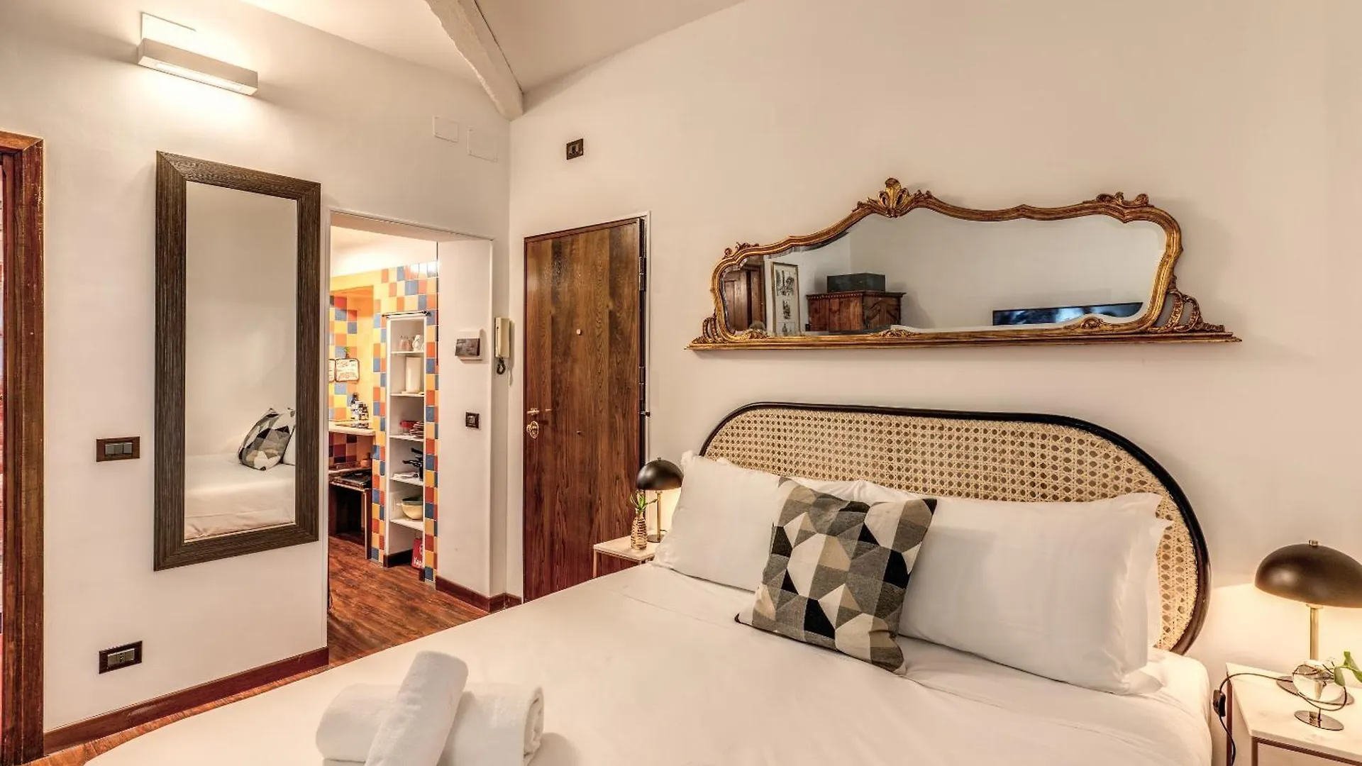 Apartment Maya Rhome Trastevere Rome